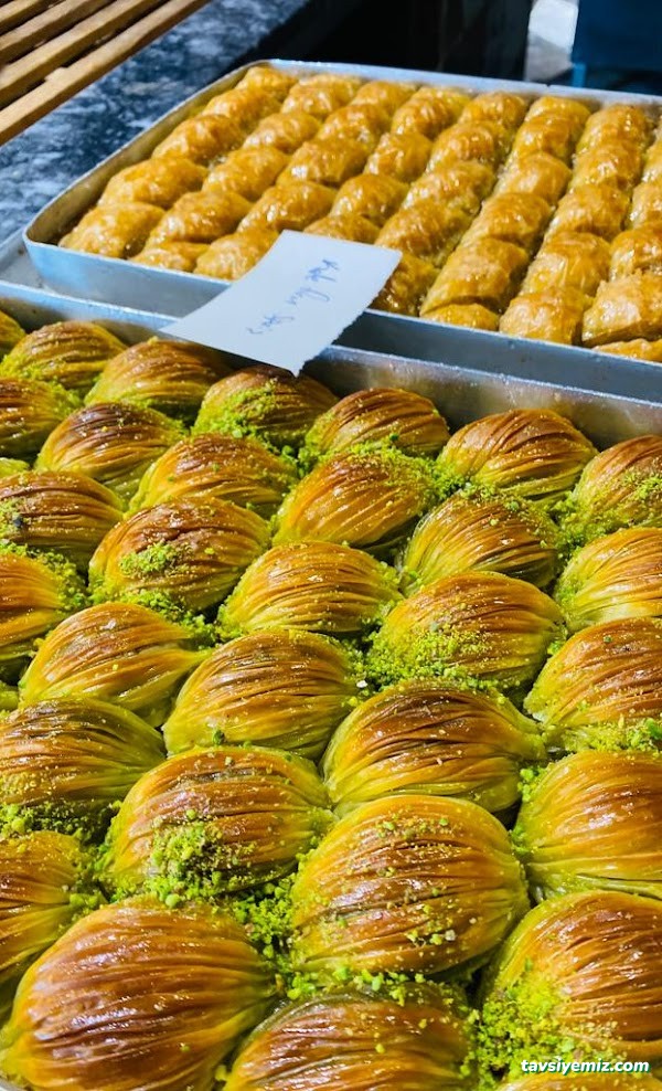 Kale Fırın Unlu Mamüller Pastane Kale Fırın Unlu Mamüller Pastane