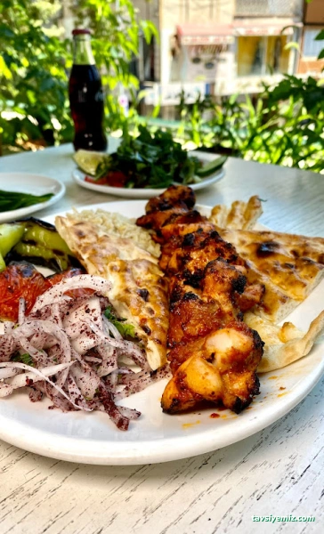 Hanımeli Sofrası Hanımeli Sofrası