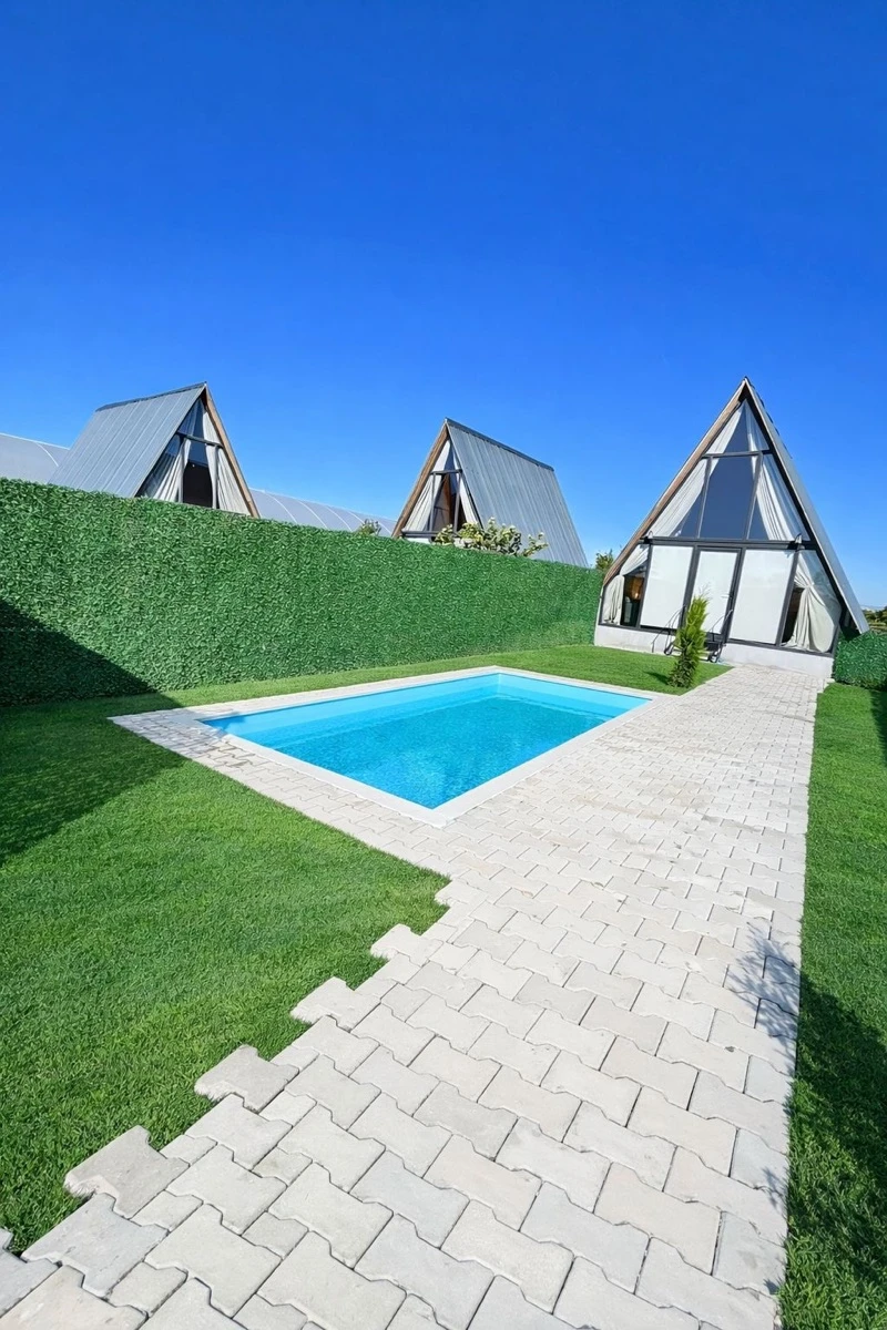Akg Bungalov