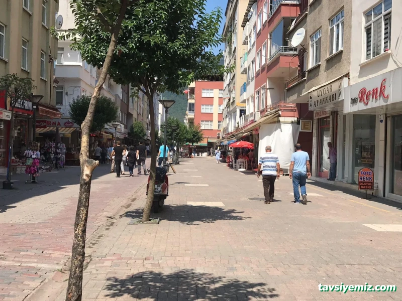 Foto Renk - Fotoğraf Stüdyosu Foto Renk - Fotoğraf Stüdyosu