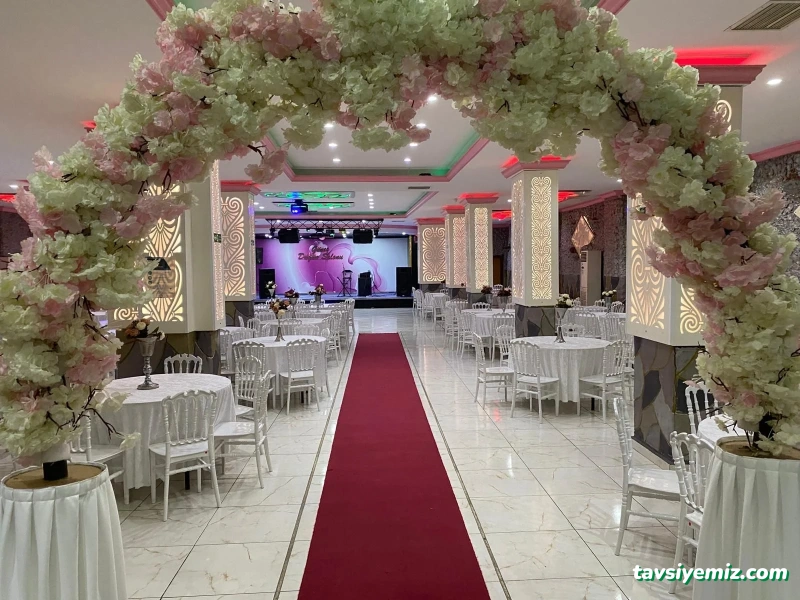 Gold Düğün Davet Konferans Ve Balo Salonu Çorlu/Tekirdağ Gold Düğün Davet Konferans Ve Balo Salonu Çorlu/Tekirdağ