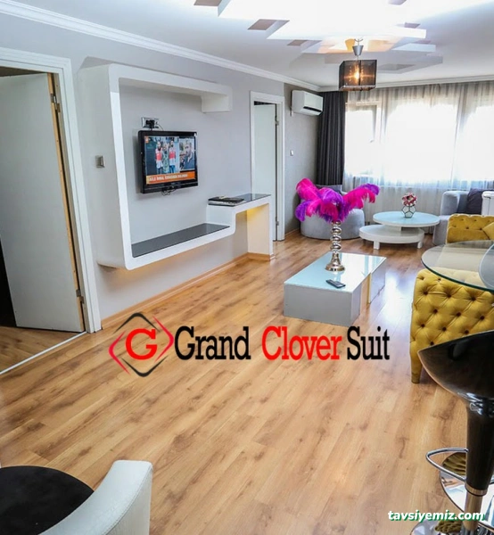 Grand Clover Suit Grand Clover Suit