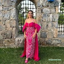 Hayal Moda & Tasarim Hayal Moda & Tasarim