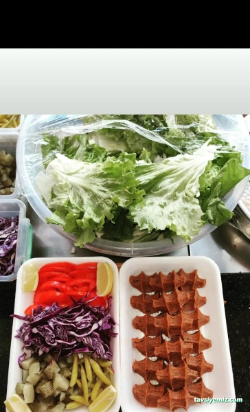 Hazarhan Çiğköfte & Tavuklu Pilav Bingöl Hazarhan Çiğköfte & Tavuklu Pilav Bingöl