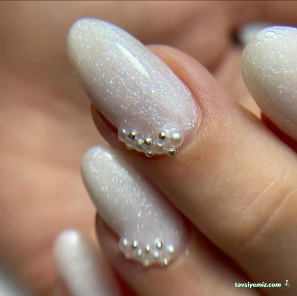 Hb Nail