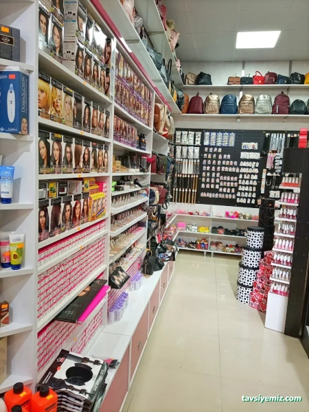 İstanbul Kozmetik & Bijuteri İstanbul Kozmetik & Bijuteri