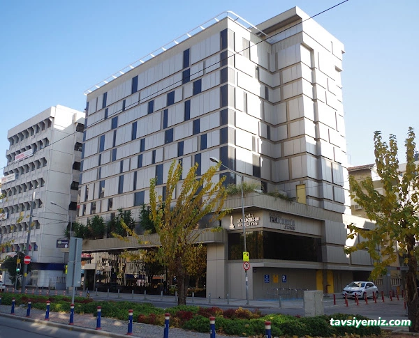 İzmir Büyükşehir Belediyesi İzelman A.ş. Tam Otomatik Alsancak Otoparkı İzmir Büyükşehir Belediyesi İzelman A.ş. Tam Otomatik Alsancak Otoparkı
