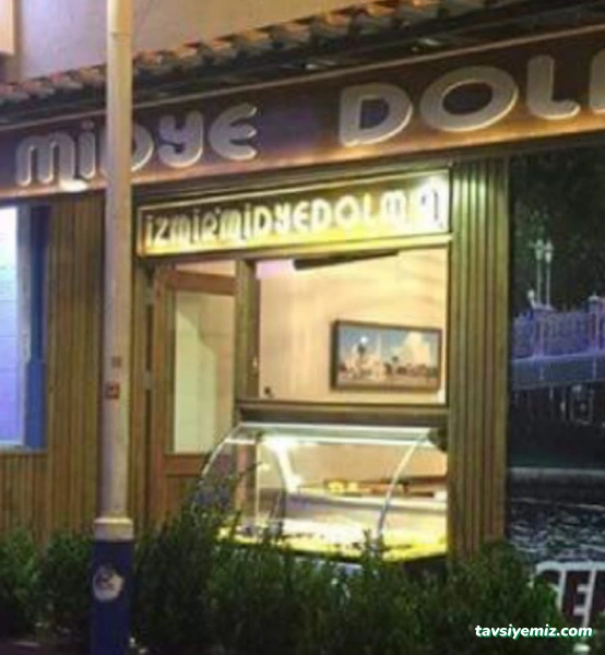 İzmir Midye Dolma İzmir Midye Dolma