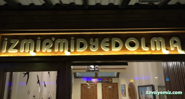 İzmir Midye Dolma İzmir Midye Dolma