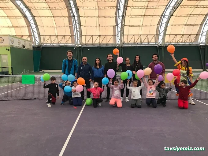İzmit Tenis Kulübü İzmit Tenis Kulübü