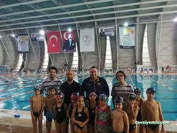 Kadir Has Yüzme Havuzu Kadir Has Yüzme Havuzu