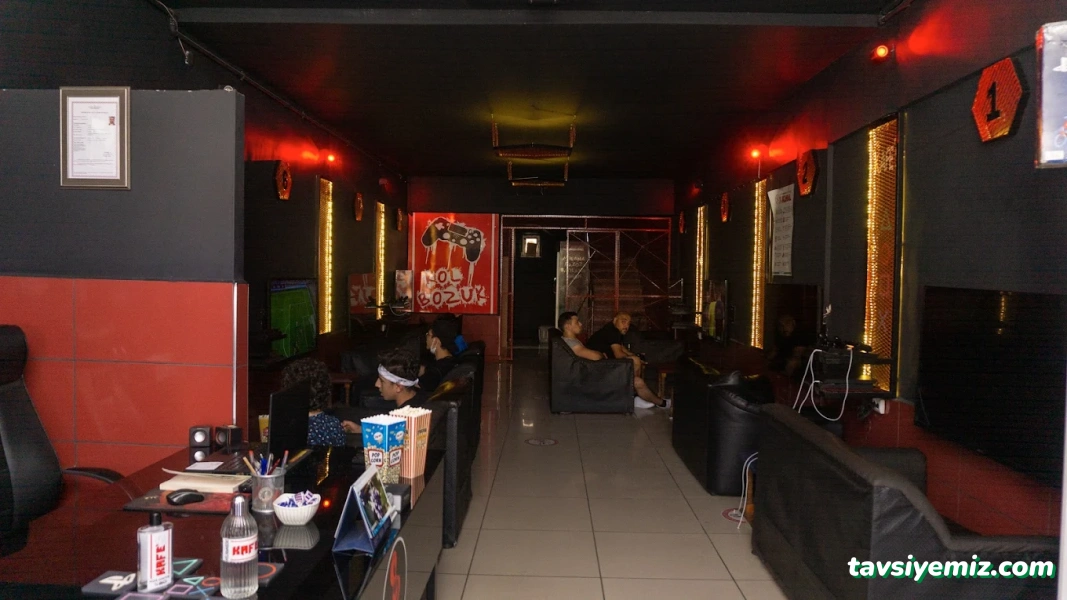 Karaoke Salonu Karaoke Salonu