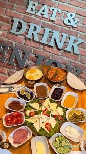 Kasis Cafe & Launge