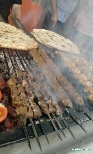 Kebap Yiyelim Ocakbaşı Kebap Yiyelim Ocakbaşı