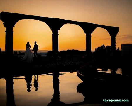 Kırmızı Beyaz Fotoğrafçılık Kırmızı Beyaz Fotoğrafçılık