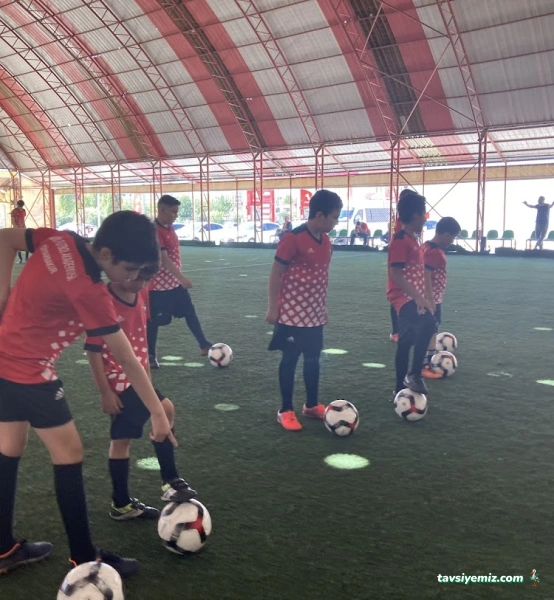 Kızılanka Futbol Spor Okulu Kızılanka Futbol Spor Okulu