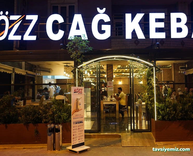 Közz Cağ Kebap Közz Cağ Kebap