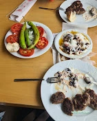 Küçük Mustafa Köftecisi Küçük Mustafa Köftecisi