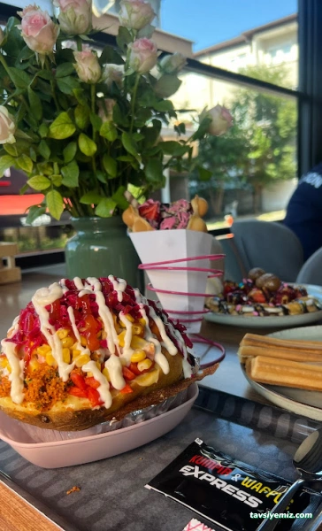 Kumpir & Waffle Express Kumpir & Waffle Express