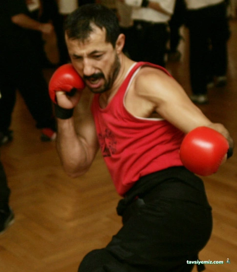 Kun-Tek Spor Kulübü - Taekwondo - Avcı Wing Tsun Ve Escrima Kun-Tek Spor Kulübü - Taekwondo - Avcı Wing Tsun Ve Escrima
