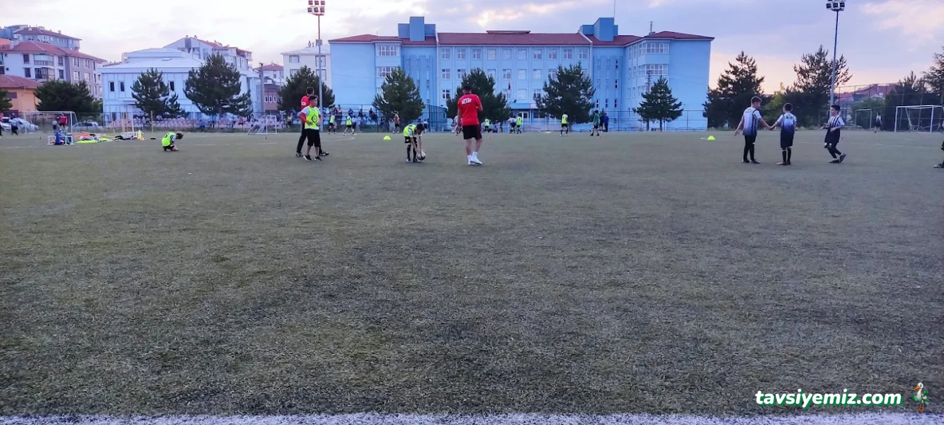 Kütahya Altay Futbol Okulu Kütahya Altay Futbol Okulu