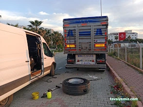 Lastik Yol Yardımı 7/24 Lastik Yol Yardımı 7/24