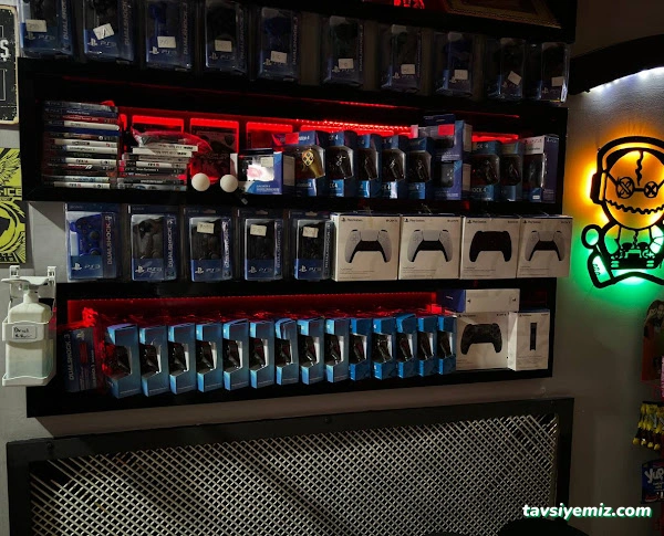Level Playstation Cafe Level Playstation Cafe