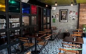 Look Pub & Shot Look Pub & Shot
