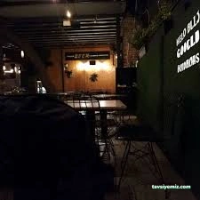 Look Pub & Shot Look Pub & Shot