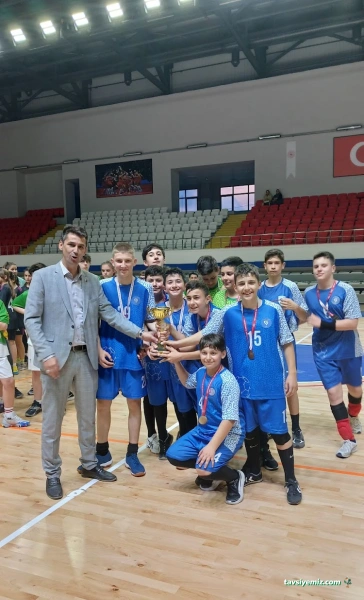 Lüleburgaz Yıldızları Futbol Akademisi