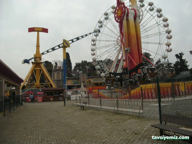 Lunapark - İzmir Lunapark - İzmir