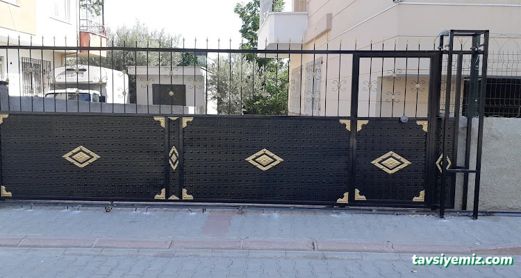 Marjinal Metal Çelik | Çatı / Demir Korkuluk / Sundurma / Kaynak İşleri Marjinal Metal Çelik | Çatı / Demir Korkuluk / Sundurma / Kaynak İşleri