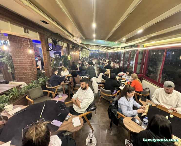 Maxi Cafe & Nargile Maxi Cafe & Nargile