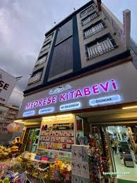Medrese Kitabevi Medrese Kitabevi