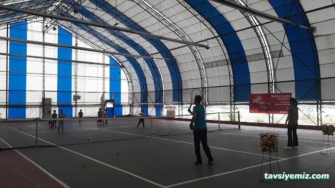 Merkez Tenis Kortu Merkez Tenis Kortu