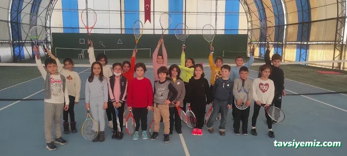 Merkez Tenis Kortu Merkez Tenis Kortu