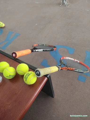 Merkez Tenis Kortu Merkez Tenis Kortu