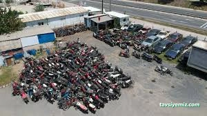 Merkez Yediemin Otoparkı (Muammer Altunkaş) Merkez Yediemin Otoparkı (Muammer Altunkaş)