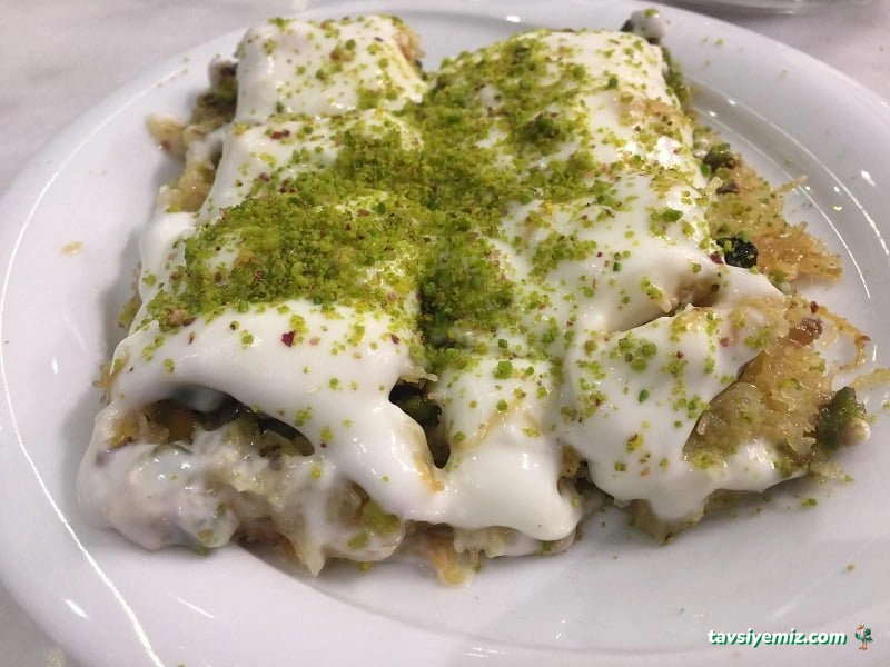 Meşhur Tatlıcı Selim Meşhur Tatlıcı Selim