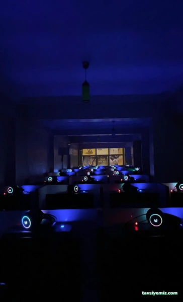 Moon Game Center & Internet Kafe Moon Game Center & Internet Kafe