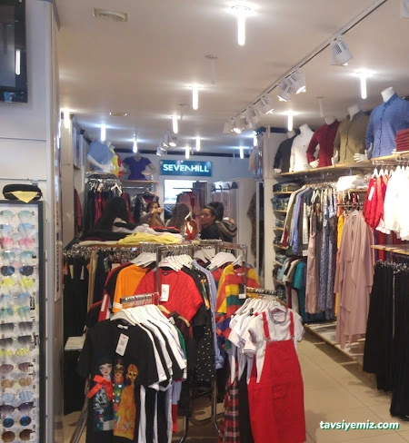 Motif Giyim Motif Giyim