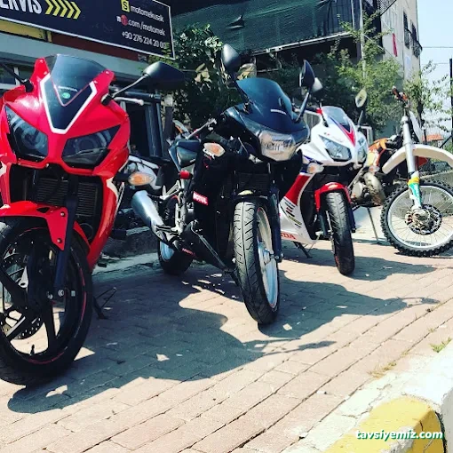 Motomek Motomek