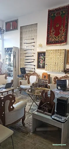Nahita Antika Nahita Antika
