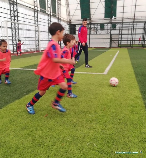 Niğde Anadolu Fk Futbol Okulları Niğde Anadolu Fk Futbol Okulları