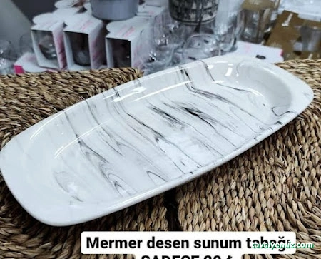 Nur Züccaciye Nur Züccaciye