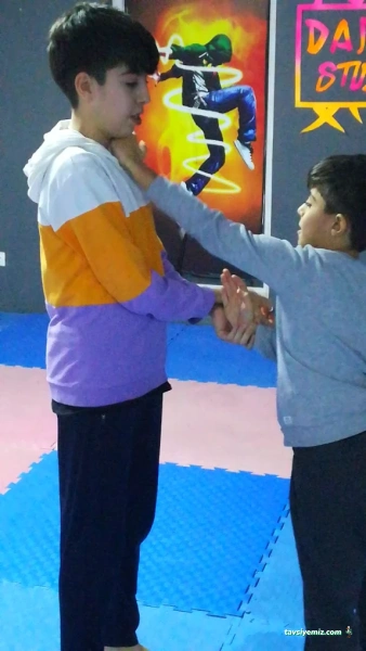 Ömer Faruk Wingchun Kungfu Ömer Faruk Wingchun Kungfu