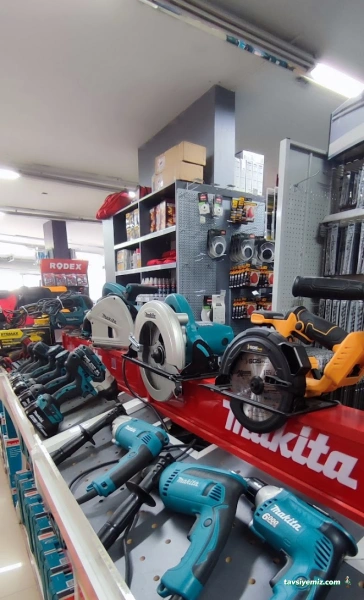 Ömeroğulları Yapı Market - Halkalı Şube
