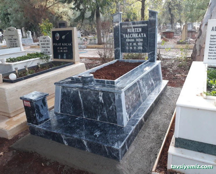 Özkarmer Antalya Mezarcı, Mezar Taşı Özkarmer Antalya Mezarcı, Mezar Taşı