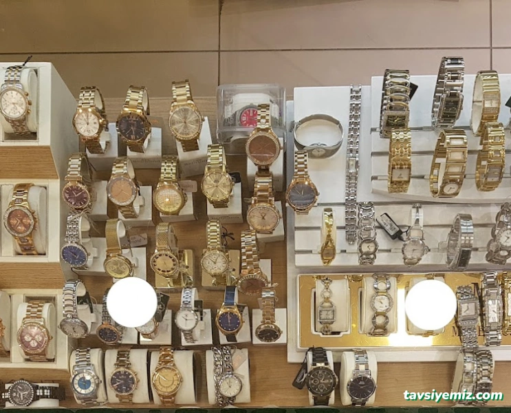 Özlem Saat Galerisi Özlem Saat Galerisi