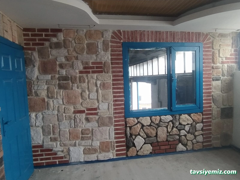 Piramit Doğal Taş